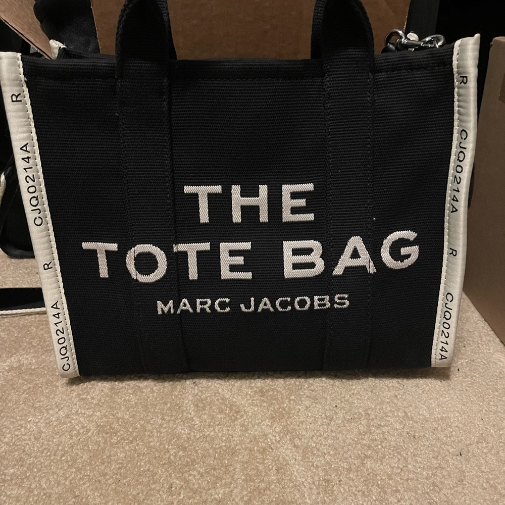 MARC JACOBS THE JACQUARD MEDIUM TOTE BAG